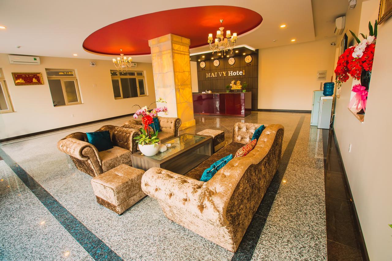 Mai Vy Hotel Trang Bang Exteriér fotografie